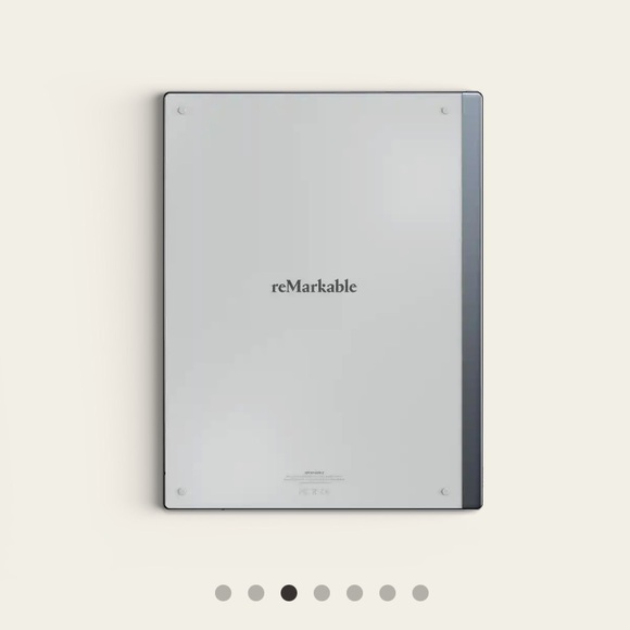 Remarkable 2 - Picture 2 of 6